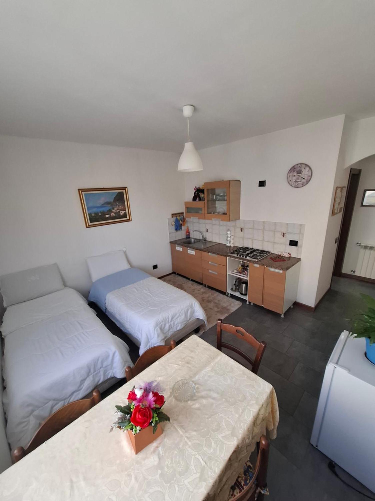 Fly & Rest Bgy Villa Zanica ภายนอก รูปภาพ